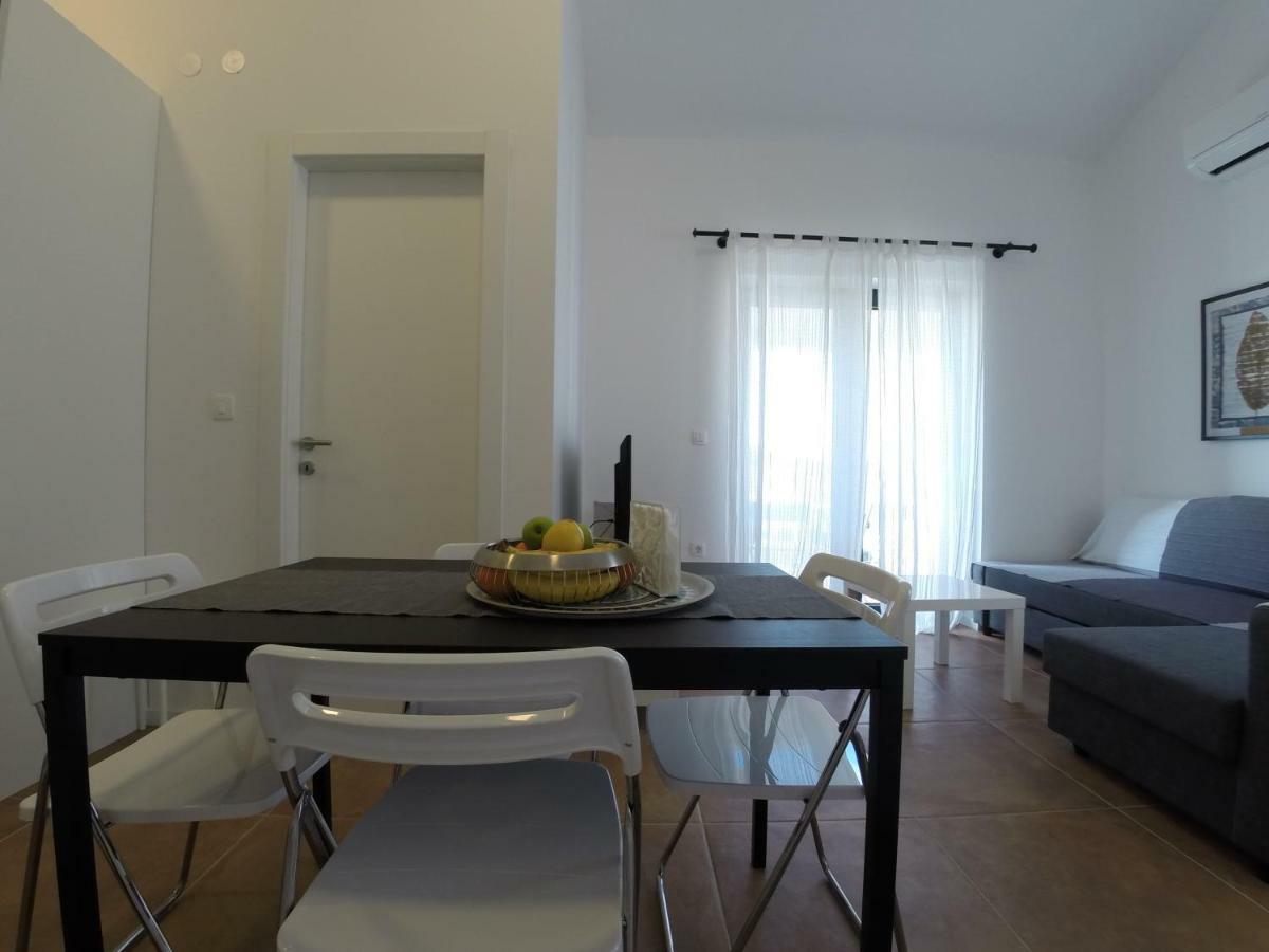 Divine Dalmatia Apartments 2 Tribalj Zewnętrze zdjęcie